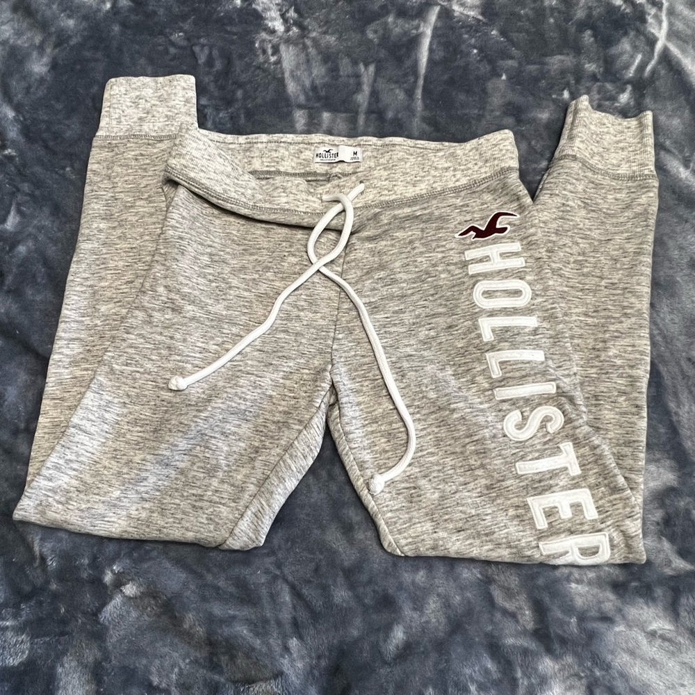 HOLLISTER JOGGERS